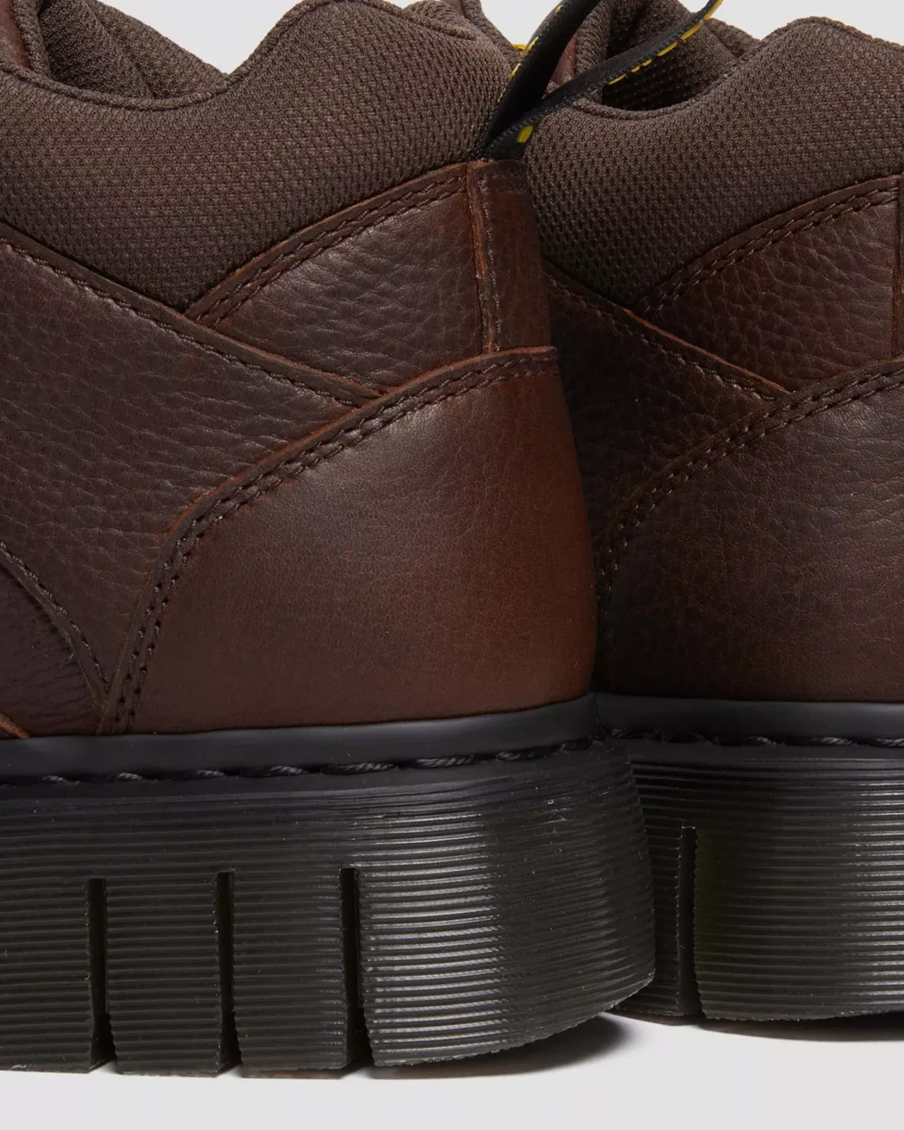 Platform Boots|Ankle Boots>Dr. Martens Woodard Grizzly Leather Low Casual Boots Dark Brown — Grizzly