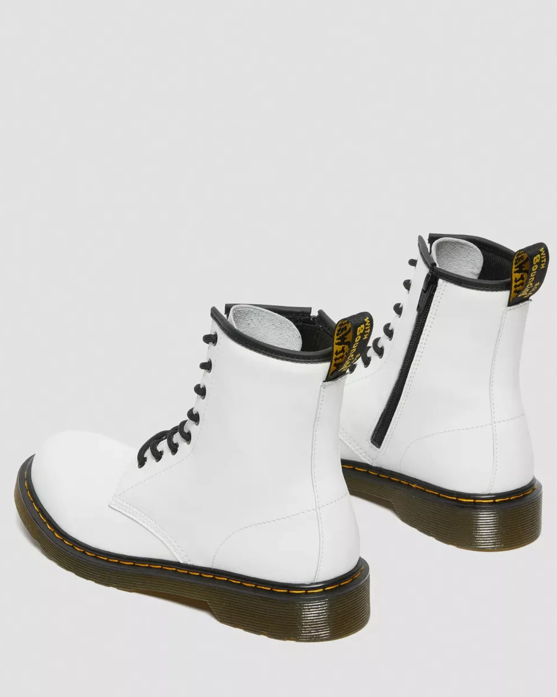 School Styles|Youth / 8-14 Years>Dr. Martens Youth 1460 Leather Lace Up Boots White — Romario